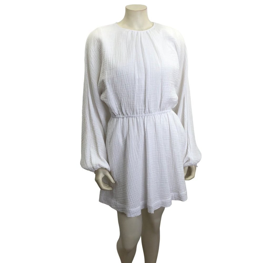 EVERY CUT OUT BACK WHITE LONG SLEEVE DRESS SM‎ NEW WITH TAG